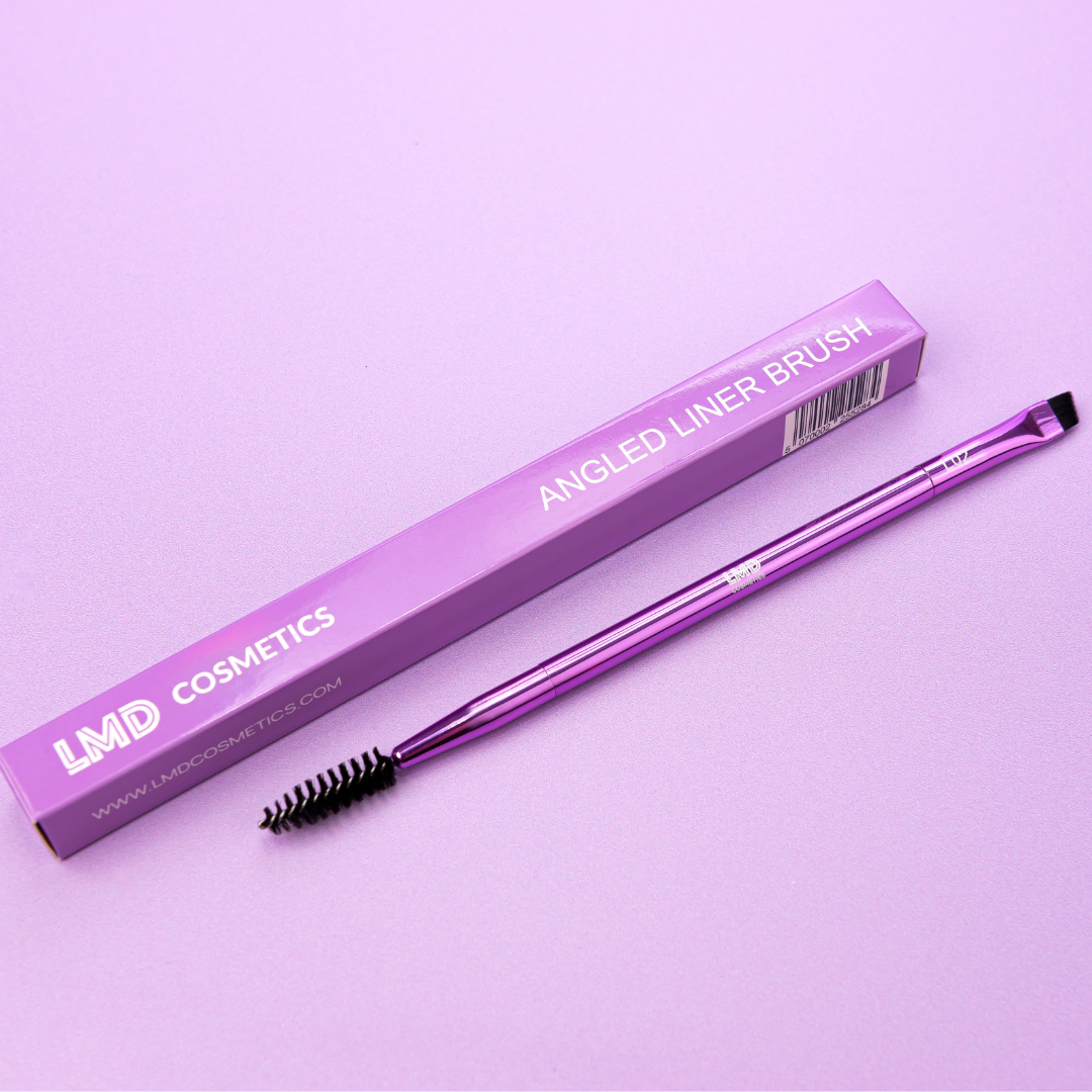 Angled Liner Brush