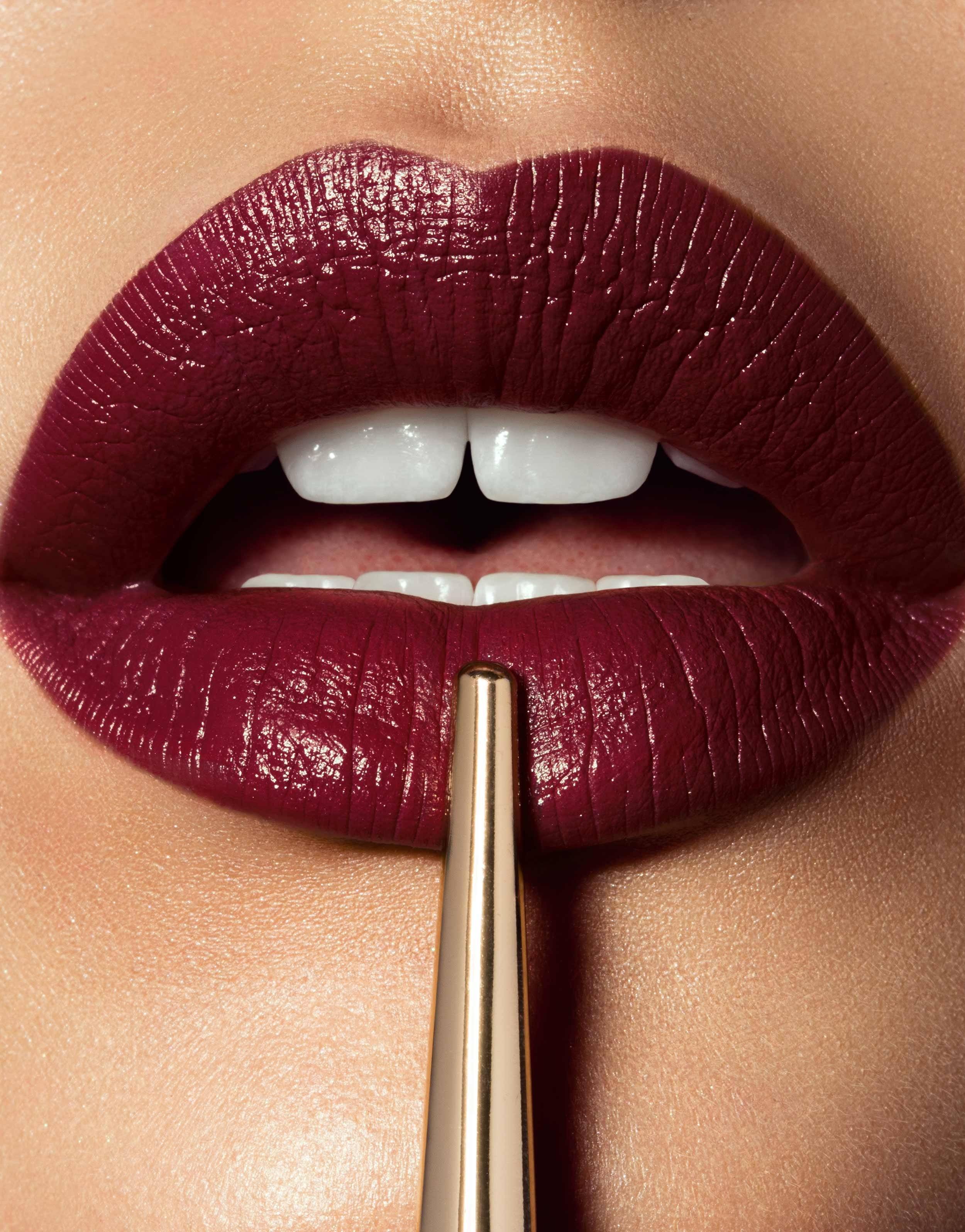 Confession™ Ultra Slim High Intensity Refillable Lipstick