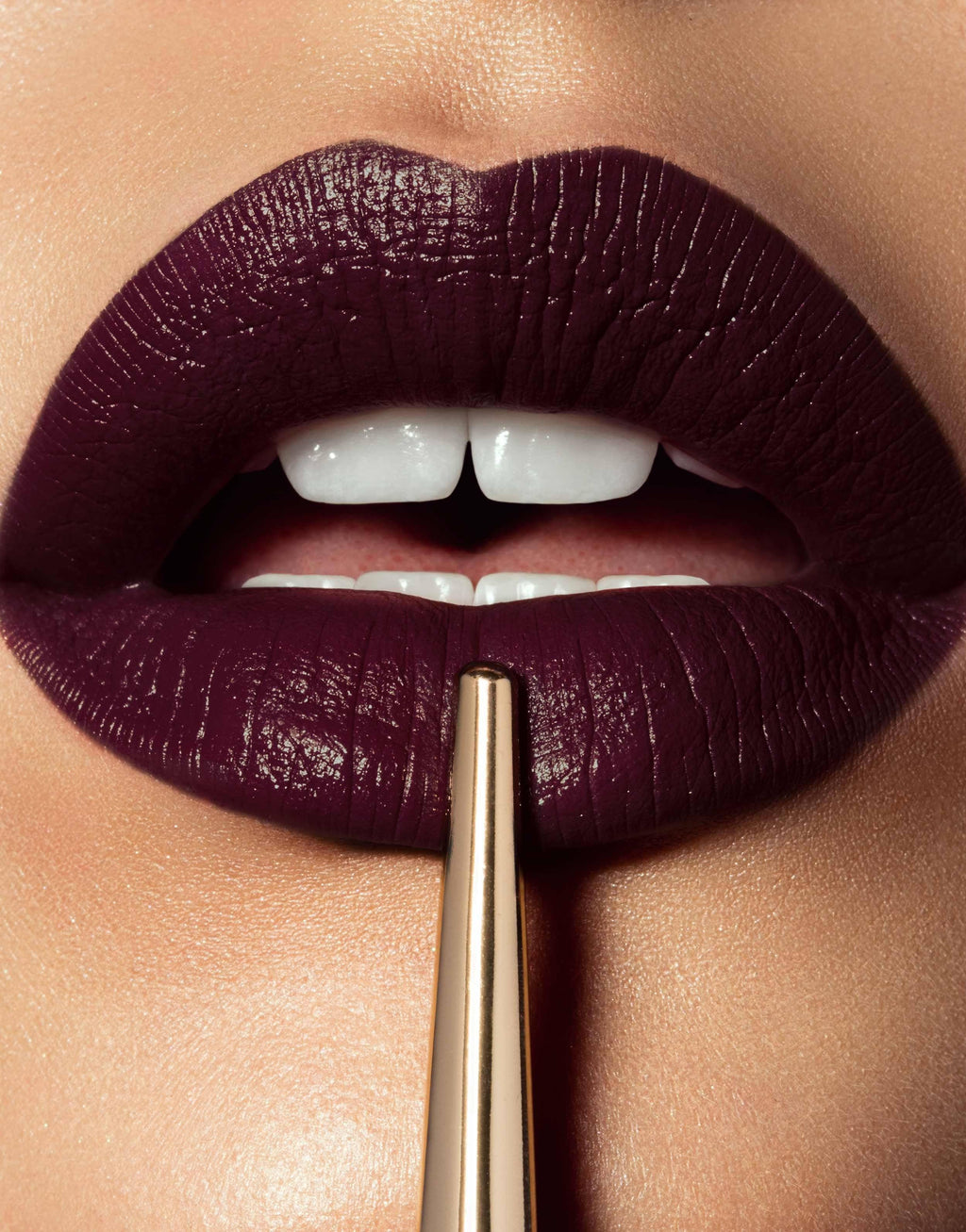 Confession™ Ultra Slim High Intensity Refillable Lipstick